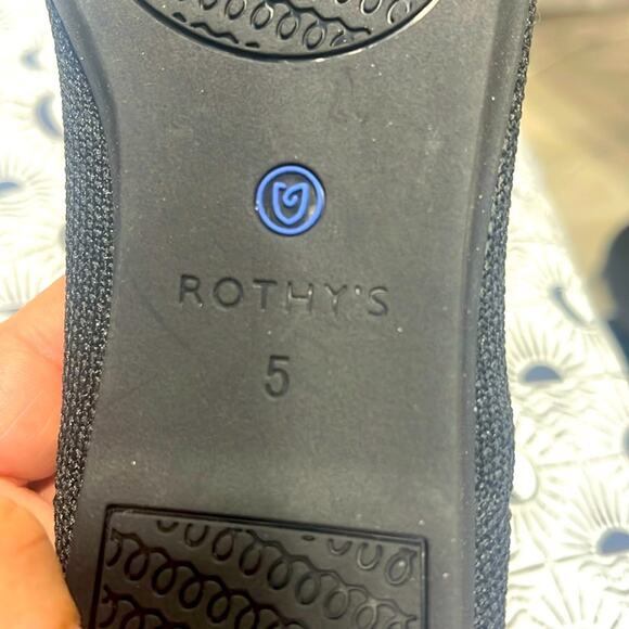 Rothys round toe size 5 black retired white halo woman’s flat shoes - Picture 5 of 12